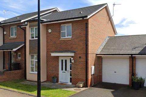 3 bedroom semi-detached house to rent, Ferndale, South Shields