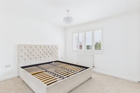 2 bedroom end of terrace house for sale, Lapraik Grove, Chalfont St. Giles, Buckinghamshire, HP8