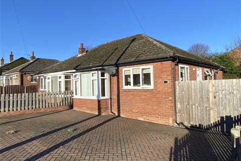 2 bedroom bungalow for sale, Squirrel Hall Drive, Dewsbury, WF13