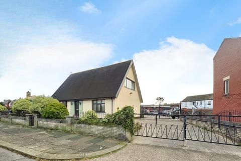 4 bedroom bungalow for sale, Arnott Road, Lancashire FY4