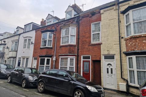 4 bedroom terraced house for sale, North Street, East Yorkshire YO15