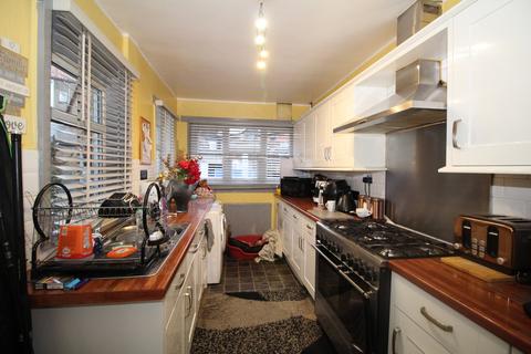 4 bedroom terraced house for sale, North Street, East Yorkshire YO15