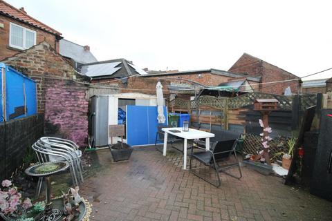 4 bedroom terraced house for sale, North Street, East Yorkshire YO15