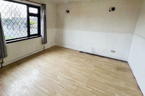 2 bedroom bungalow for sale, Beacon Road, West Yorkshire BD6