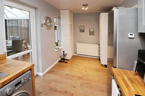 2 bedroom terraced house for sale, Pennine Road, Derbyshire SK13