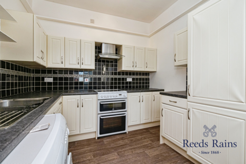 1 bedroom apartment for sale, High Street, East Yorkshier HU1