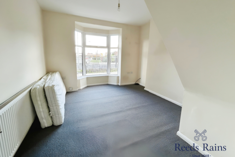 2 bedroom end of terrace house for sale, Western Villas, Hull HU9