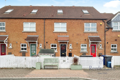 3 bedroom terraced house for sale, Carpenters Court, North Yorkshire YO8