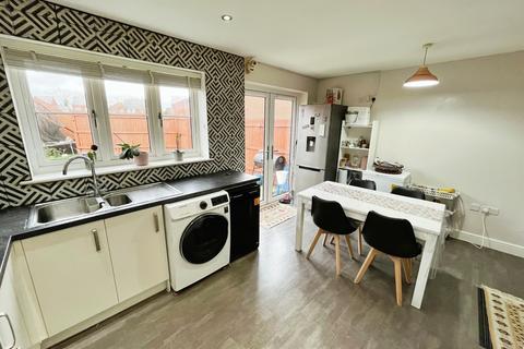 3 bedroom semi-detached house for sale, Meadow Hill, Leicestershire LE18