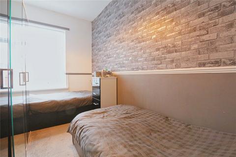 3 bedroom end of terrace house for sale, Higher Henry Street, Greater Manchester SK14