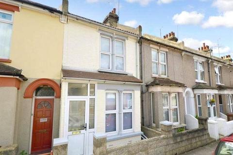 3 bedroom terraced house for sale, Castle Avenue, Kent ME1