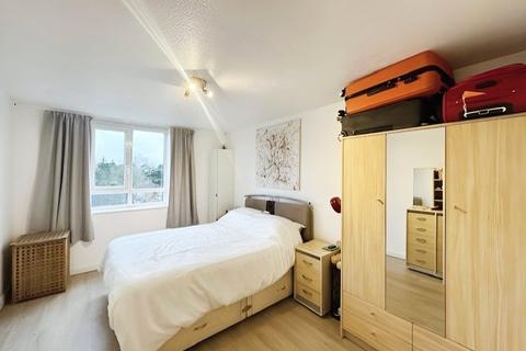 2 bedroom flat to rent, Brighton Road, Sutton SM2