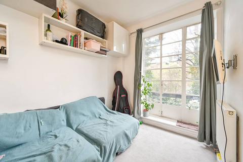 Studio to rent, Hammersmith, Hammersmith, London, W6