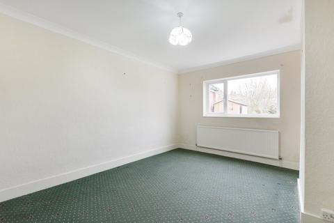 3 bedroom bungalow for sale, Woodlands Avenue, Sidcup, DA15