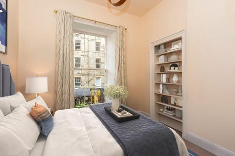 34 St. Patrick Square, Edinburgh, EH8 9EU