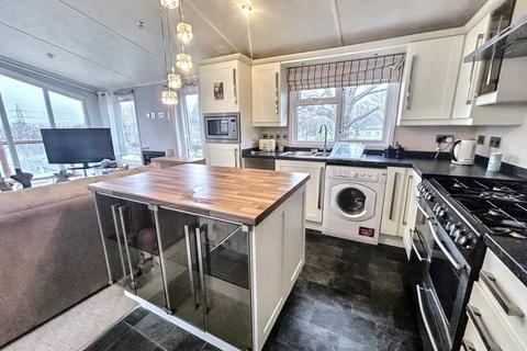 3 bedroom mobile home for sale, Hamworthy