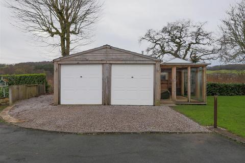 10 Croxden Close, Cheadle, Stoke-on-trent, ST10 1NL