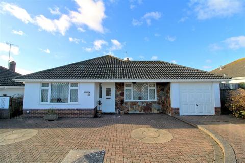 3 bedroom detached bungalow for sale, North Way, Seaford