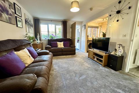 2 bedroom flat for sale, Kingfisher Close, Stalham NR12