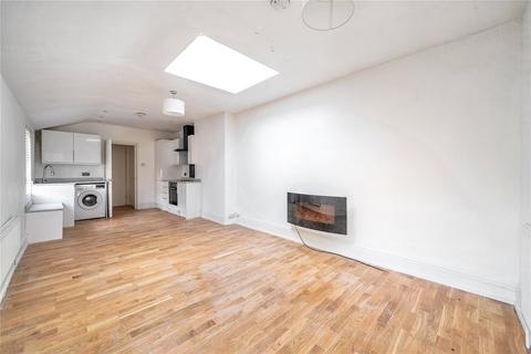 1 bedroom flat for sale, Kent House Road, Beckenham, Bromley, BR3