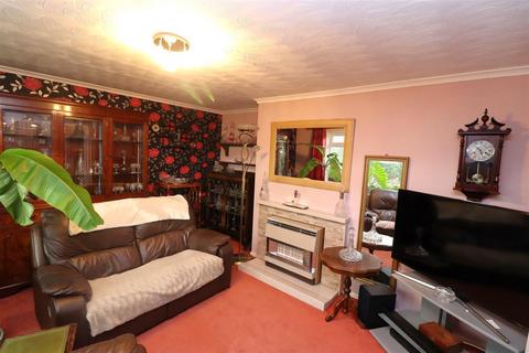 3 bedroom detached bungalow for sale, Home Farm Road, Fremington, Barnstaple