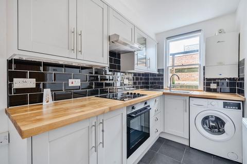 2 bedroom flat for sale, Queens Road, Tunbridge Wells, TN4