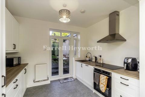 3 Boonwell Grove, Barrow-in-furness, LA13 0EG