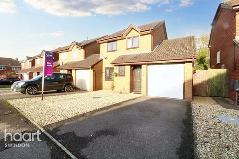 3 bedroom detached house for sale, Winchcombe Close, Swindon