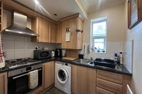 1 bedroom flat for sale, Fleet,  Hampshire,  GU51