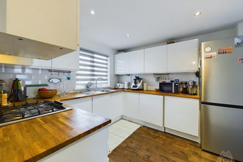 92 Verbena Close, South Ockendon, RM15 6ES