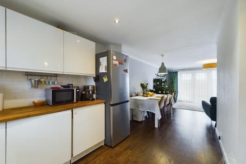 92 Verbena Close, South Ockendon, RM15 6ES
