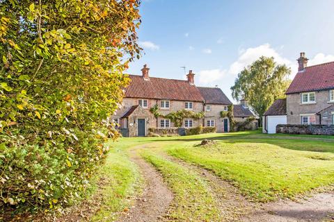 5 bedroom cottage for sale, The Square, Elmton, S80