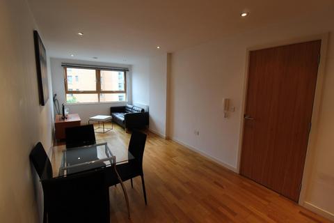 1 bedroom flat to rent, East Street, Leeds, UK, LS9