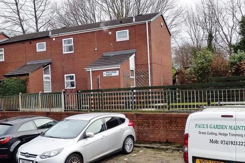 2 bedroom end of terrace house to rent, Wellstone Garth, Leeds LS13