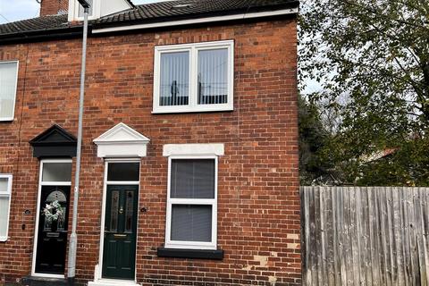 3 bedroom end of terrace house for sale, Queen Street, Pontefract