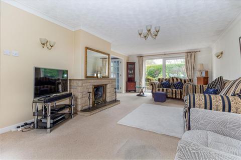 4 bedroom detached house for sale, Chamberlain Road, Worcester