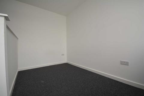 1 bedroom flat to rent, Church Street, Leigh, WN7 1AZ