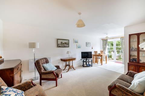 2 bedroom retirement property for sale, Westhall Road, Langton House, CR6