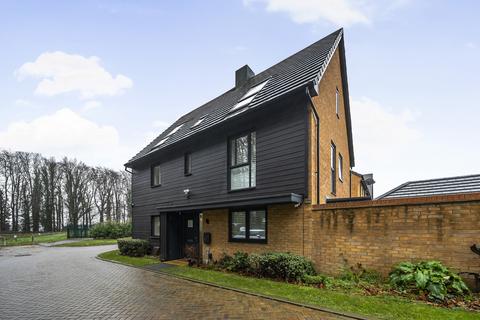 4 bedroom detached house for sale, Torque Close, Basingstoke, Hampshire