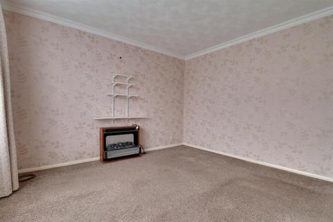 2 bedroom terraced house for sale, Birchall Walk, Crewe