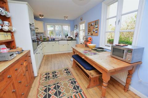 3 bedroom semi-detached house for sale, Robinson Road, Colliers Wood SW17