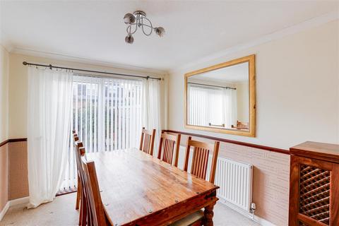 3 bedroom semi-detached house for sale, Eisele Close, Hempshill Vale NG6