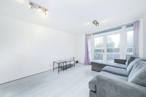 2 bedroom flat for sale, Thirleby Road, London NW7