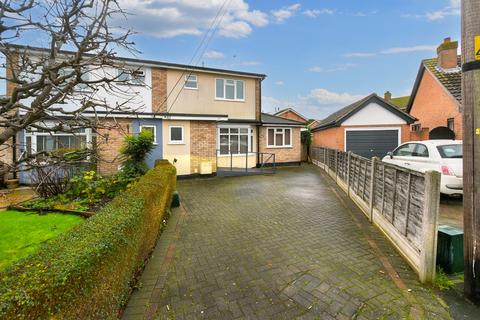 4 bedroom semi-detached house for sale, Canvey Island SS8