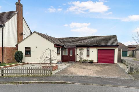 2 bedroom detached bungalow for sale, Carlford Close, Ipswich IP5