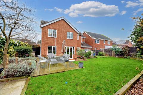 4 bedroom detached house for sale, Chase Close, Chellaston