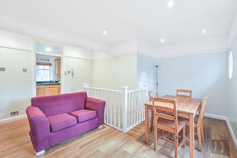 2 bedroom maisonette to rent, Neale Close, East Finchley, London, N2