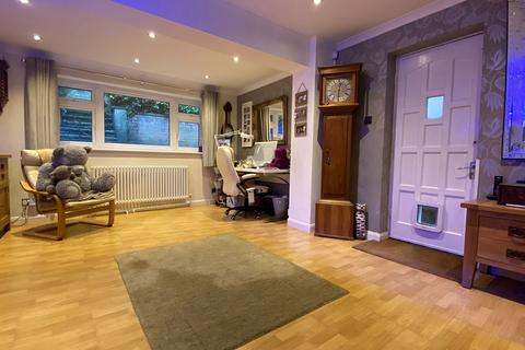 4 bedroom detached house for sale, Welcomes Road, Kenley CR8