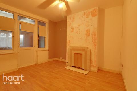 3 bedroom terraced house for sale, Mansell Road, Greenford