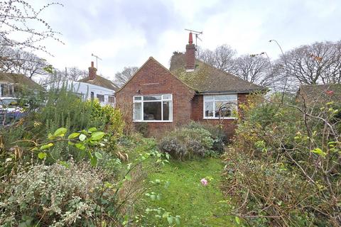 2 bedroom detached bungalow for sale, Highlands Close, Bexhill-on-Sea, TN39